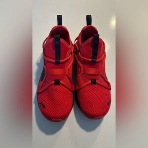 Puma Red women’s Mesh Sneakers with Black Details size 9